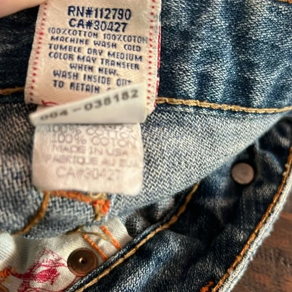 Vintage Y2K True Religion Bell Bottom/Low rise Jeans - Picture 5 of 17